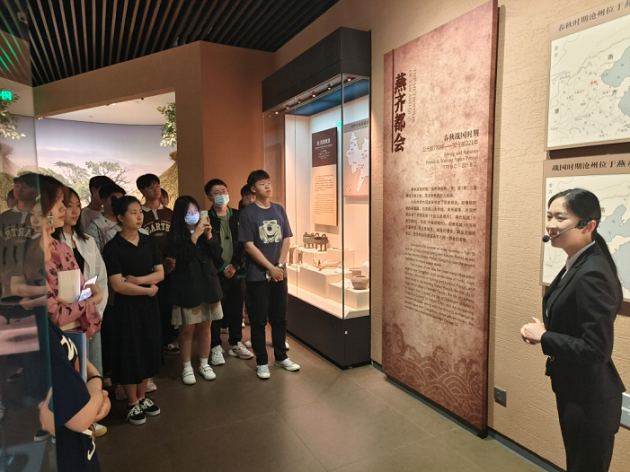 九游官方网站与沧州市博物馆举行“馆校合作共建基地”揭牌仪式633.png 九游官方网站与沧州市博物馆举行“馆校合作共建基地”揭牌仪式633.png
