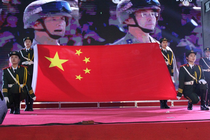 国旗护卫队队列表演.jpg 国旗护卫队队列表演.jpg