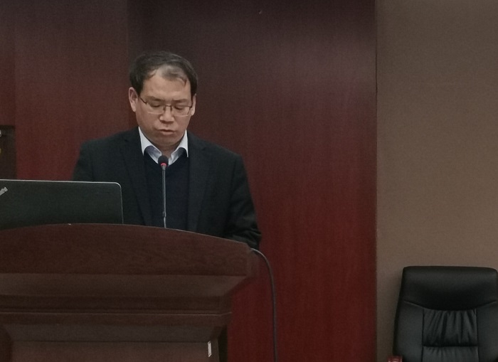 2郑宝民处长主持宣讲活动.jpg 2郑宝民处长主持宣讲活动.jpg